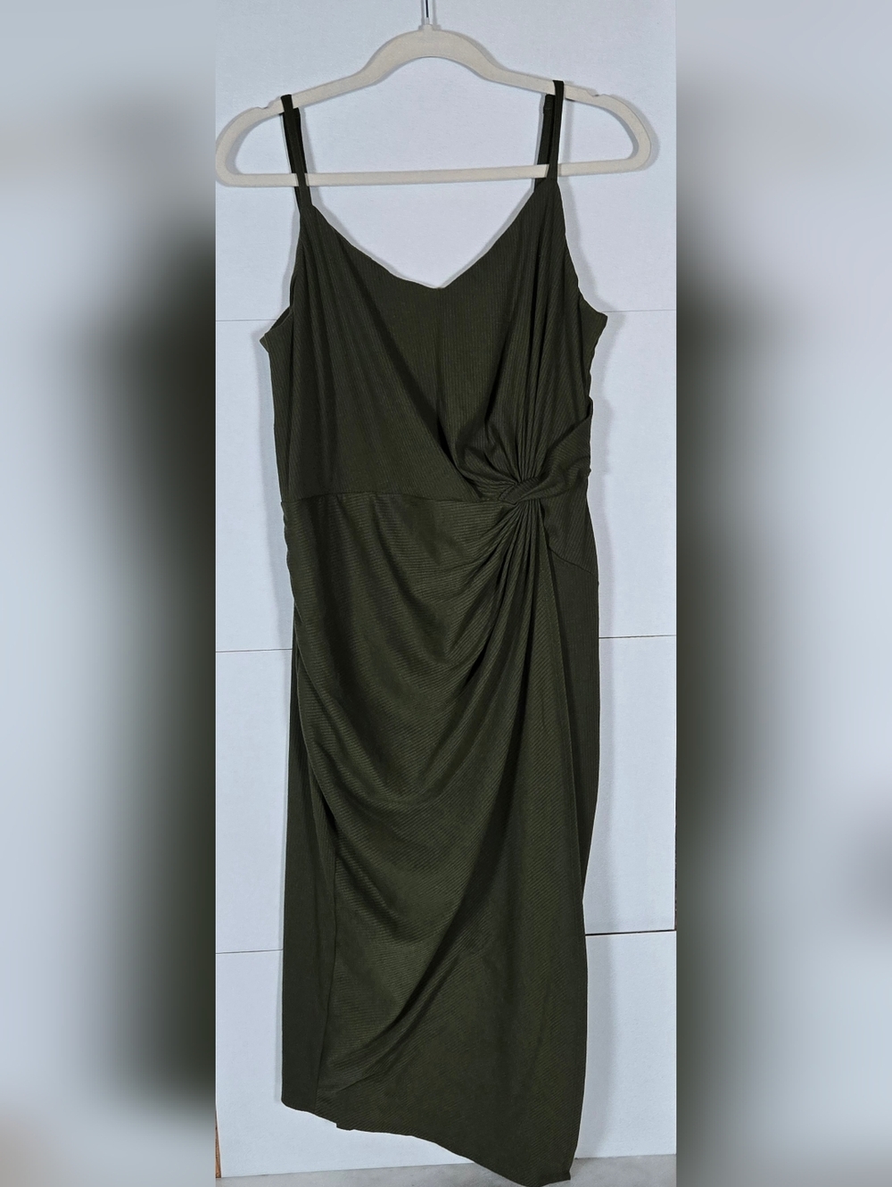 Nine Britton Olive Green Ruched Midi Dress 1X Stitch Fix Bodycon Fitted